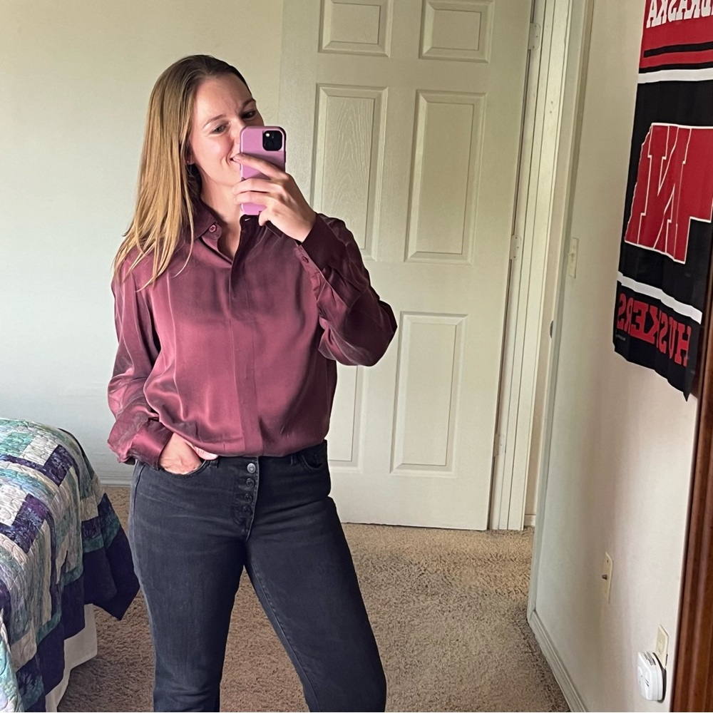 Jones & Co 100% Silk Blouse